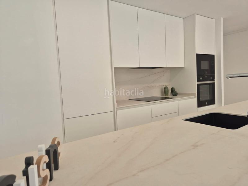 Foto 11438482-87df-4e9a-b680-d992981a9395. Appartamento in avenida Fuengirola 5 in Las Gaviotas - Carvajal Fuengirola