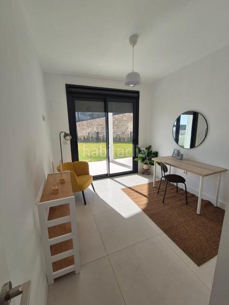 Foto 2e54cd17-41cb-4c71-8433-1c05a8f2a40e. Appartamento in avenida Fuengirola 5 in Las Gaviotas - Carvajal Fuengirola