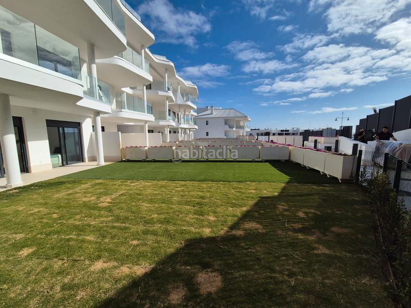 Foto dbdbb1d6-efa1-44ab-a596-82ecb86e40ed. Pis a avenida Fuengirola 5 a Las Gaviotas - Carvajal Fuengirola