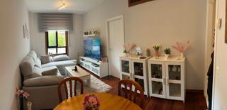 Affitto Appartamento in Rúa da estrada 55. Se alquila piso reformado