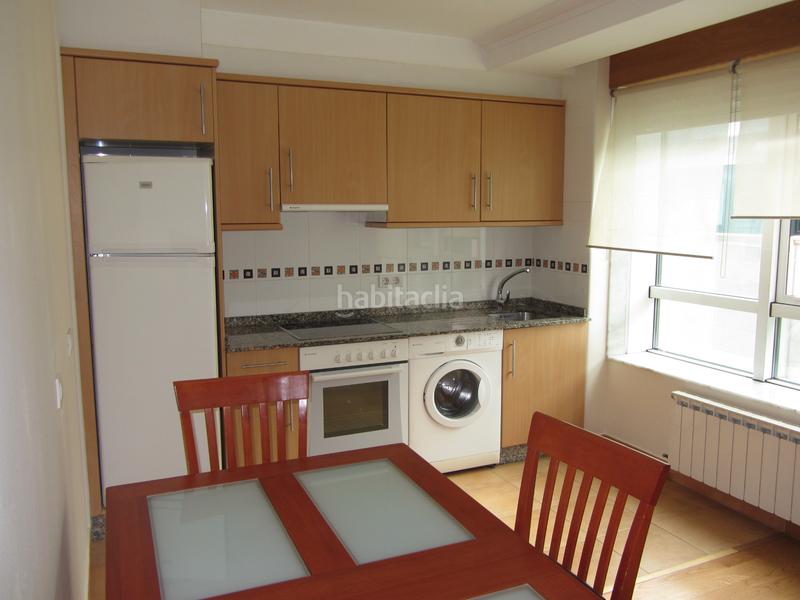 Foto 242b1d73-b8f4-43b2-822d-aa663eade89c. Location appartement dans avenida de barcelona 25 dans Santiago de Compostela