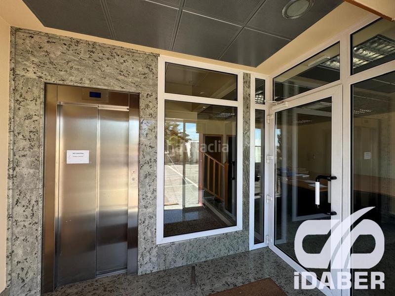 Foto 99f636df-3715-4468-a93d-3234c65081a5. Alquiler nave industrial alquiler edificio para oficinas en Illescas