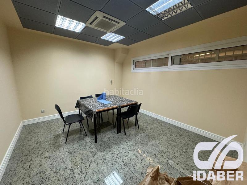 Foto b6b748eb-a39c-44b7-ba7a-c5573b926926. Alquiler nave industrial alquiler edificio para oficinas en Illescas