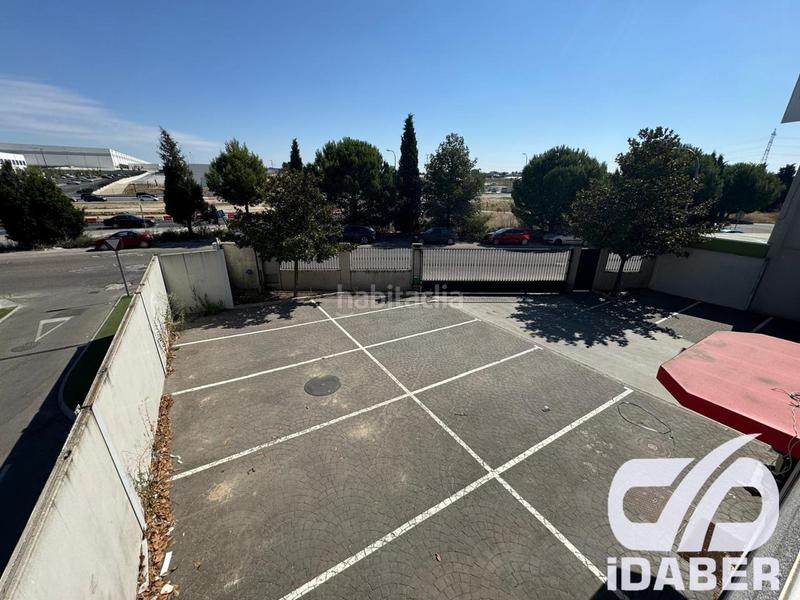 Foto e3b10aec-7aae-4b62-a103-9e435c74d228. Alquiler nave industrial alquiler edificio para oficinas en Illescas