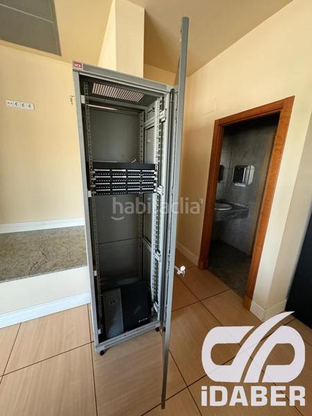 Foto e87d5bf7-8389-4d0d-9215-67e6faf298c4. Location bâtiment à usage industriel dans Estación-Cruz Roja Illescas