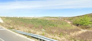 Terreno residencial en Estación-Cruz Roja. Terreno consolidado y totalmente recepcionado en puerto seco  il