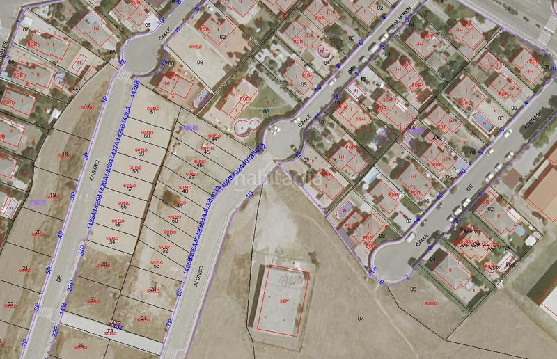 Foto f70d74ad-8a78-47f1-9a13-58762e99b07f. Terreny residencial a Carranque