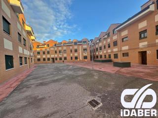 Pis a Yeles. Piso en la avenida principal de yeles en una urbanización modern