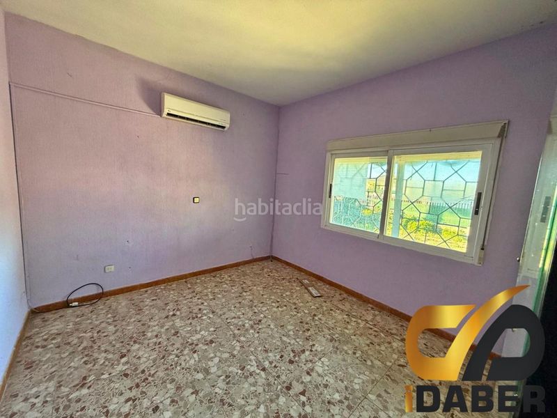 Foto 2fcea038-72c6-4815-877d-497f5b1dfc40. Casa amb piscina a Yuncler