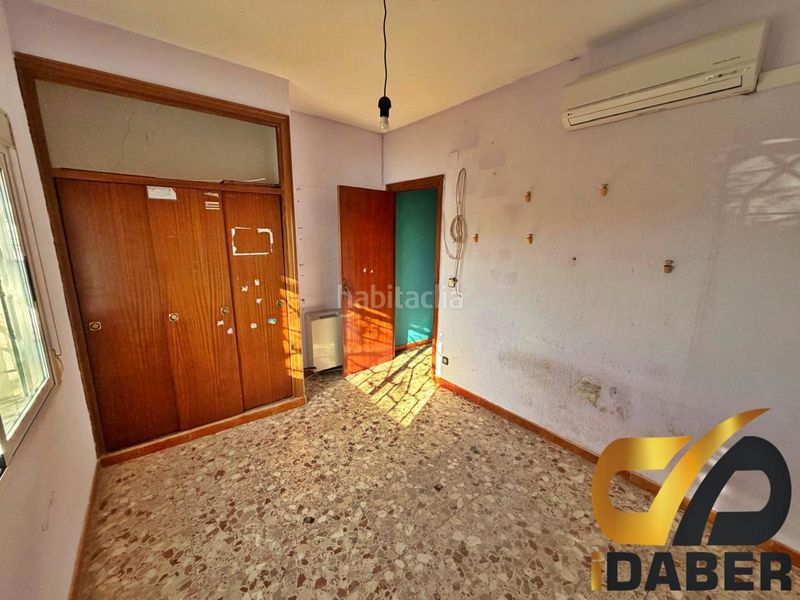 Foto a23274b8-3246-4a8a-a91d-4a5c7b922306. Casa amb piscina a Yuncler