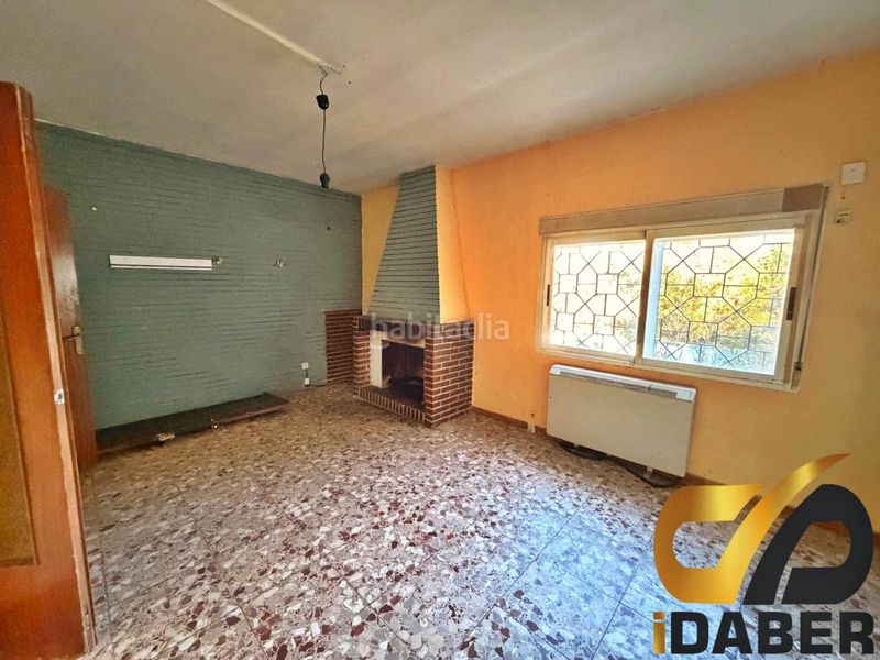 Foto a981714d-95de-4e8b-9f25-6e1ca2217de2. Casa amb piscina a Yuncler