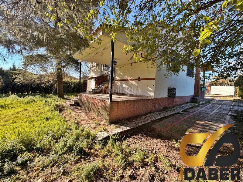 Foto c361bdc9-5604-4f1e-ad50-36356d127bb0. Casa amb piscina a Yuncler