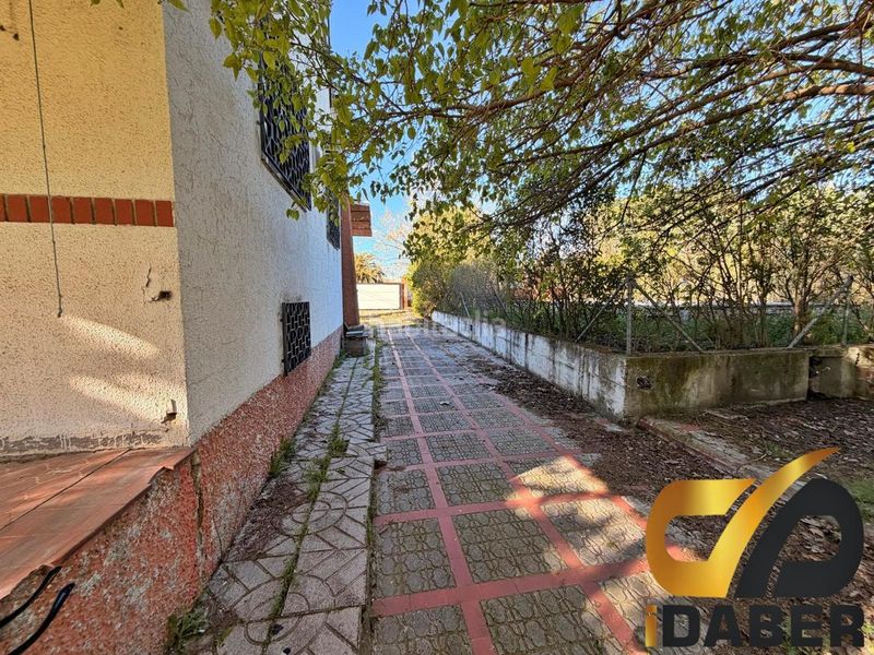 Foto fc23a7af-0dce-4fe9-baac-79f3387e5e9a. Casa amb piscina a Yuncler