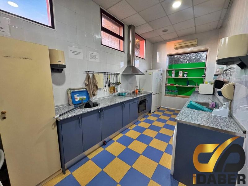 Foto 7ef11234-0770-4995-8a96-11785c13a6c9. Edificio  completo local comercial y 3 viviendas en Carranque