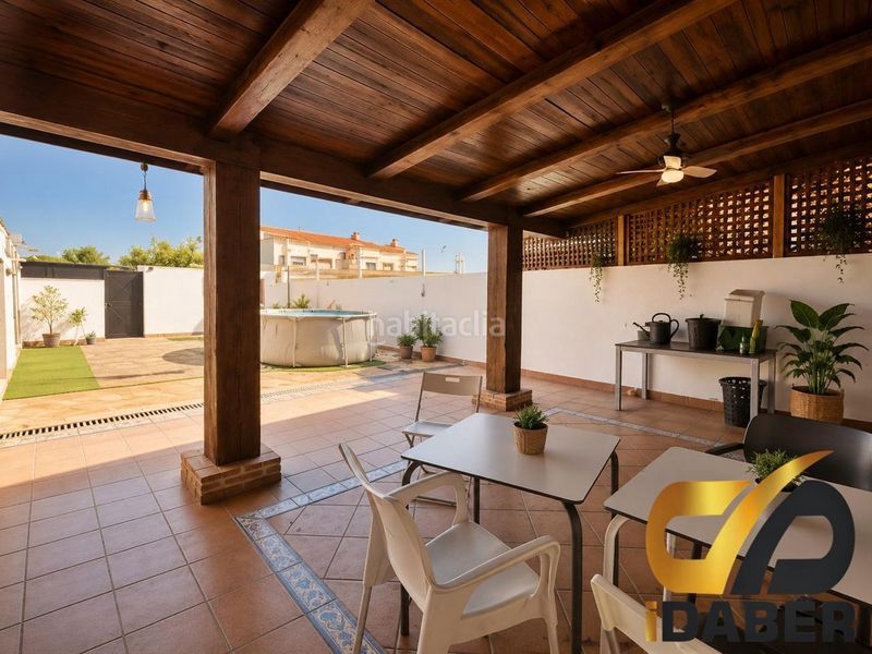 Foto 48f78e12-2949-43e7-b0b5-b46586b08d45. Casa adossada a Magán