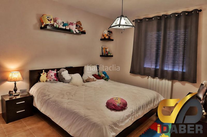 Foto 47ecf576-cb17-4970-8f7b-8a21c00dd022. Casa adossada amb calefacció a Parque Manuel de Vega-Carretera de Ugena Illescas