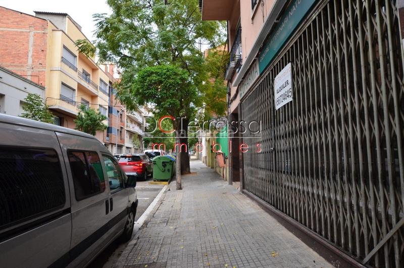 Foto 30673ac7-3993-4927-850f-d93b3c0eb08c. Locale commerciale in Ca n'Aurell Terrassa