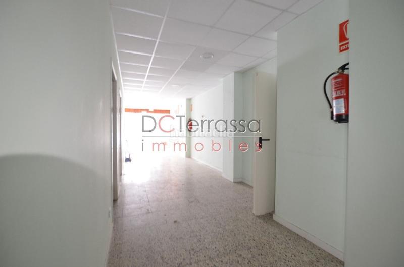 Foto 7ed58bcb-3689-4fd9-aee6-f106497eb5b1. Locale commerciale in Ca n'Aurell Terrassa