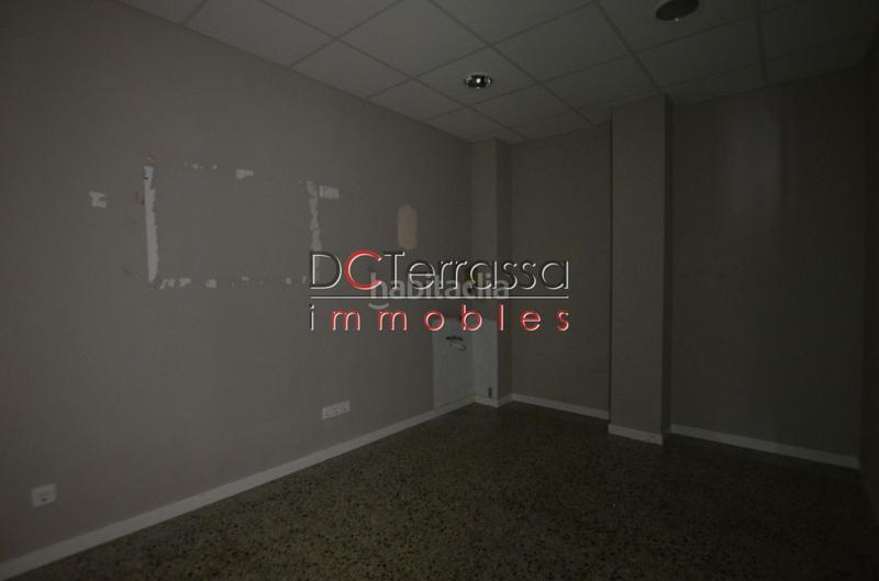 Foto 9b372303-f14b-4d84-996e-1f68278407d0. Locale commerciale in Ca n'Aurell Terrassa