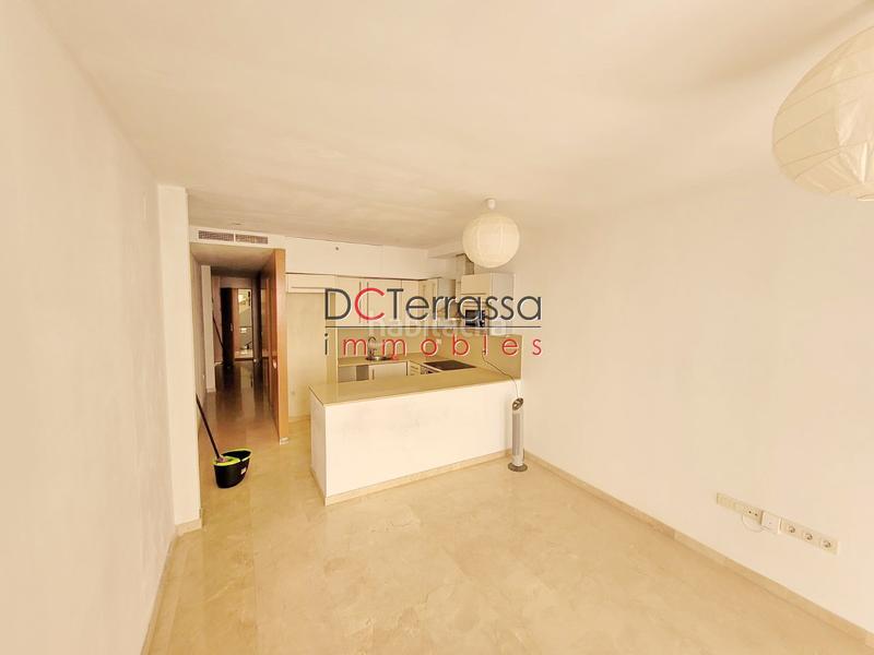 Foto 15066757-ea84-4c66-b59d-a15fcc80823f. Etagenwohnung mit heizung in Barri del Centre Terrassa