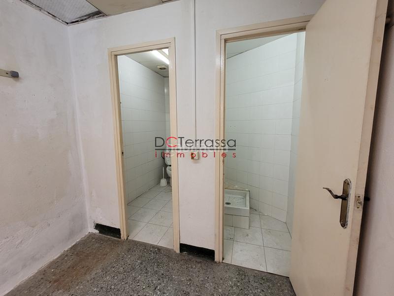Foto 16aeb2b9-7ad3-41b4-b120-f3ab07277d5f. Local comercial en La Maurina Terrassa