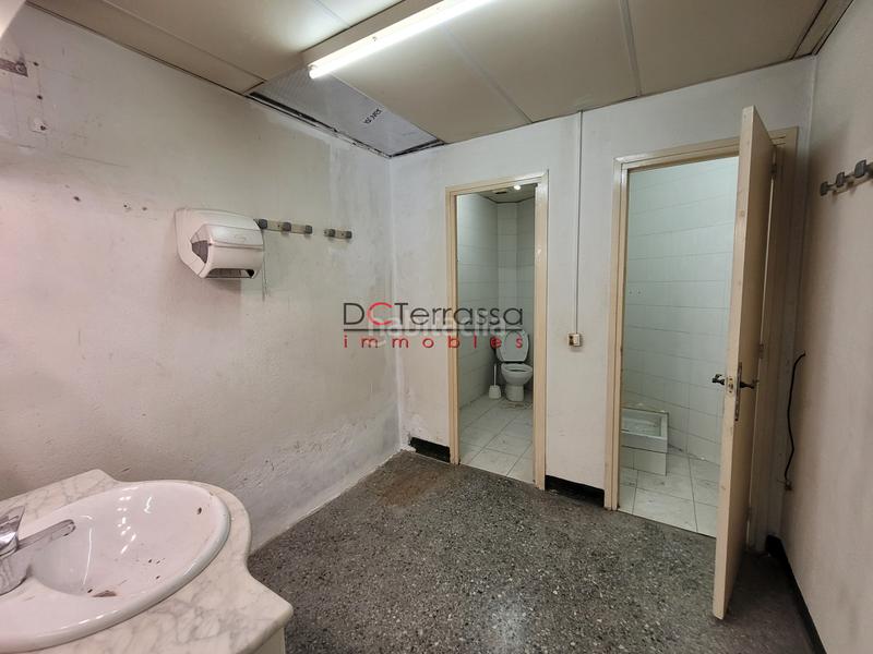 Foto 0bc5e2fc-4391-4979-a294-6050ef0b0173. Local commercial dans La Maurina Terrassa