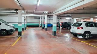 Posto auto  Carrer del doctor turró