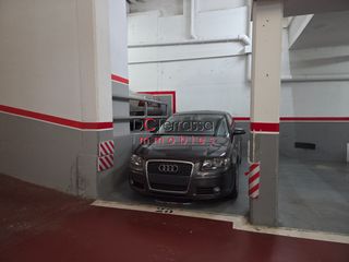 Affitto Posto auto in Barri del Centre