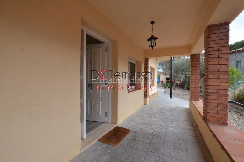 Foto b610318c-4b3c-4c0d-8ce1-85ec315c4d6c. Casa amb calefacció a Viladecavalls