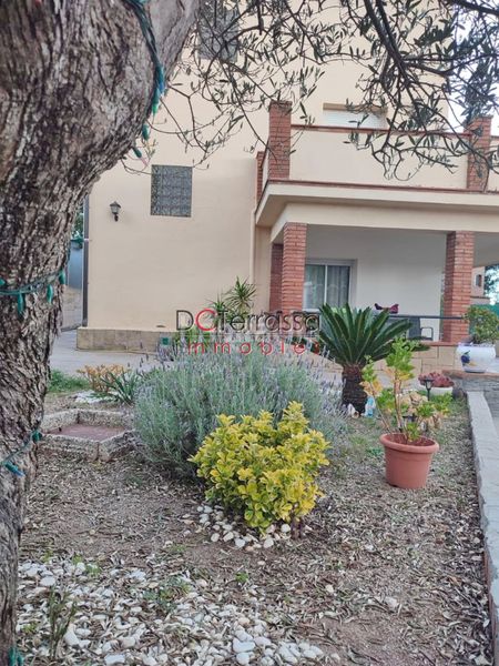 Foto bd597cf4-129e-4e2f-98cb-db5ead4e769c. Casa amb calefacció a Viladecavalls