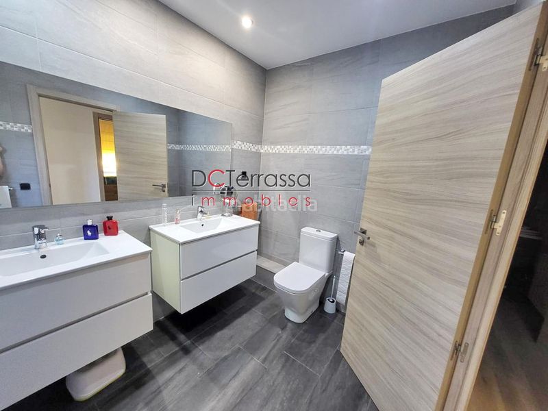 Foto d2b2c5e9-b454-4897-9ee6-9d1d54390970. Casa amb calefacció a Viladecavalls