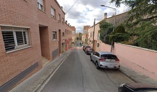 Car parking in Carrer de conca 14