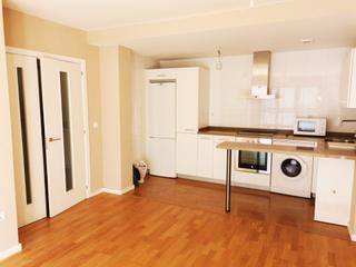 Location Appartement à Avenida de sagunto 94. Apartamento av sagunto