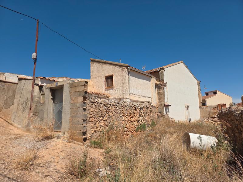 Foto cbb0c156-dedd-4353-8e18-764c924231c8. Casa a calle barranco 19a a Alfambra