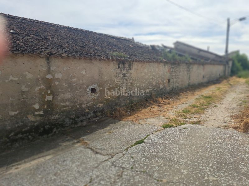Foto bc3e3807-864d-4c9d-a901-73edb3ba2787. Terrain résidentiel dans calle bodegas 1 dans Montemayor de Pililla