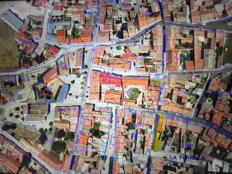 Foto 6a8c74b9-8607-446a-892f-2ad2be2b7dcd. Casa bifamiliare con parcheggio in Parrilla (La)