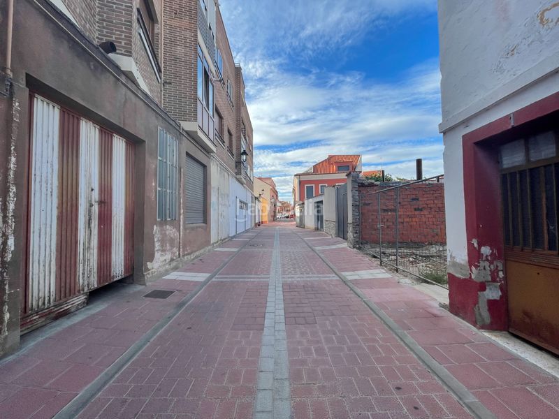 Foto 0b4a53fb-8250-48e2-b330-11e5f420ed11. Terrain résidentiel dans calle abelardo 28 dans Tudela de Duero
