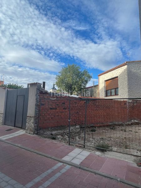 Foto a45855c5-4fbe-4b99-90d4-b060bb41ba72. Terrain résidentiel dans calle abelardo 28 dans Tudela de Duero