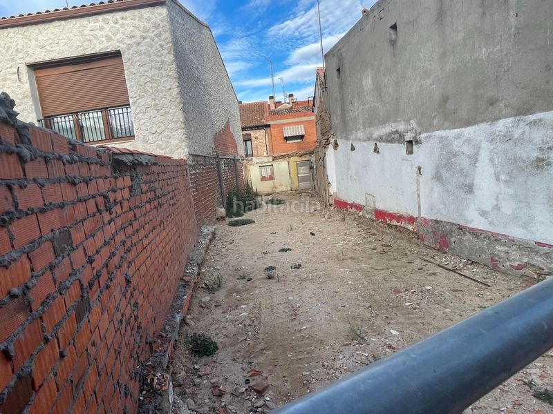Foto a5a418c5-5b4c-405e-9ff9-dcd1e5cc5cab. Terrain résidentiel dans calle abelardo 28 dans Tudela de Duero