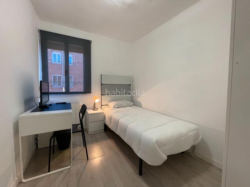 Foto 062bdadb-4885-430f-b5a7-07224e36b195. Rent flat with heating in Hospital Valladolid