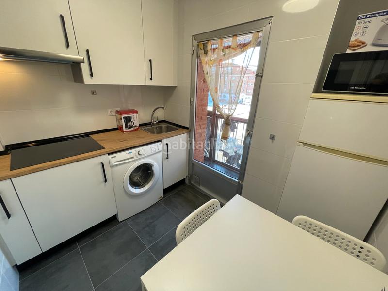 Foto 50fffc99-0084-42cb-aa51-8ff59b9416b7. Rent flat with heating in Hospital Valladolid