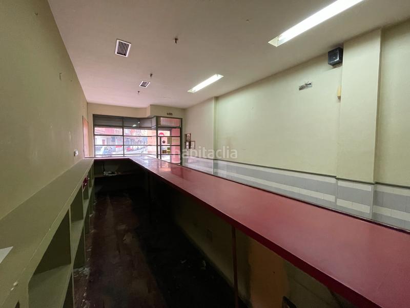 Foto 6d444b9b-8dd6-40c8-9d81-81b1fab56f70. Locale commerciale in calle celtas cortos 14 in Delicias Valladolid