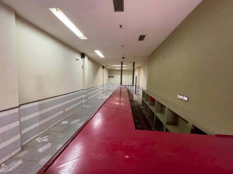 Foto 9348c0ac-cbd2-48f8-bbe6-3bf156eb1974. Locale commerciale in calle celtas cortos 14 in Delicias Valladolid