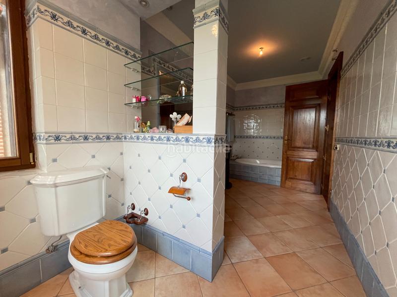 Foto bc7aedbc-5d22-451f-92e9-2d7b863b2f4c. Chalet chalé exclusivo en Extrarradio Valladolid