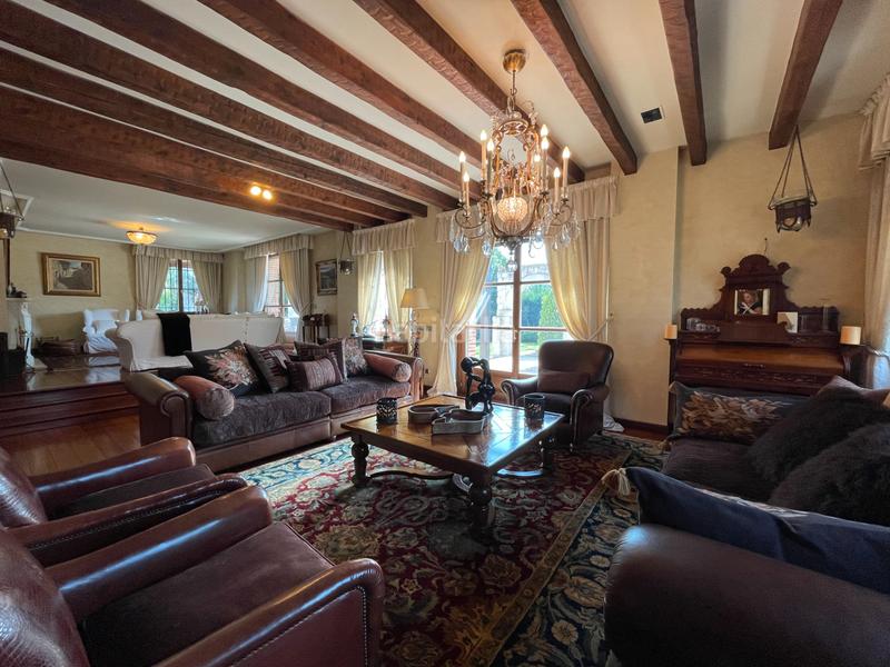 Foto d5025675-43d6-48d7-8145-82b24125bd40. Chalet chalé exclusivo en Extrarradio Valladolid