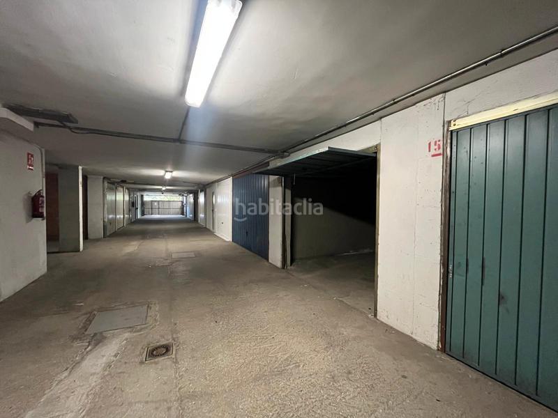 Foto 35651a29-ef08-4d2d-9903-39d6ba291886. Autoparkplatz in calle bosque 56 in Tudela de Duero