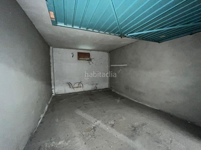 Foto 68b1ca69-762a-41b7-aedb-901a5f178938. Autoparkplatz in calle bosque 56 in Tudela de Duero