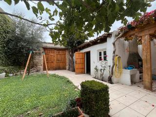 Casa aparellada a Calle San Pelayo 11