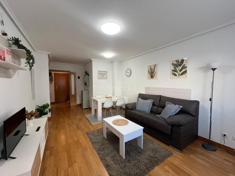 Foto da988868-1f06-40ea-9520-990aae952d95. Miete etagenwohnung in calle laguna 17 in Cistérniga