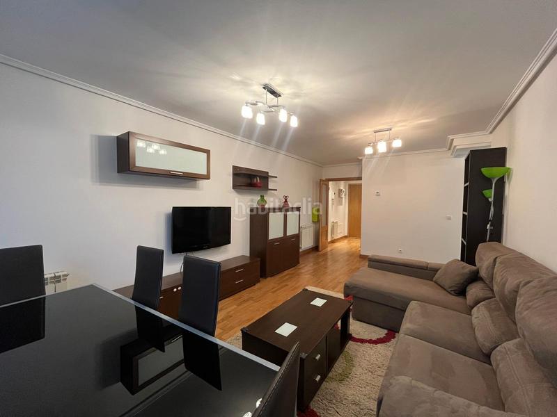 Foto 9757de63-8e4d-48fc-a046-a6266636a7c4. Miete etagenwohnung in calle laguna 17 in Cistérniga